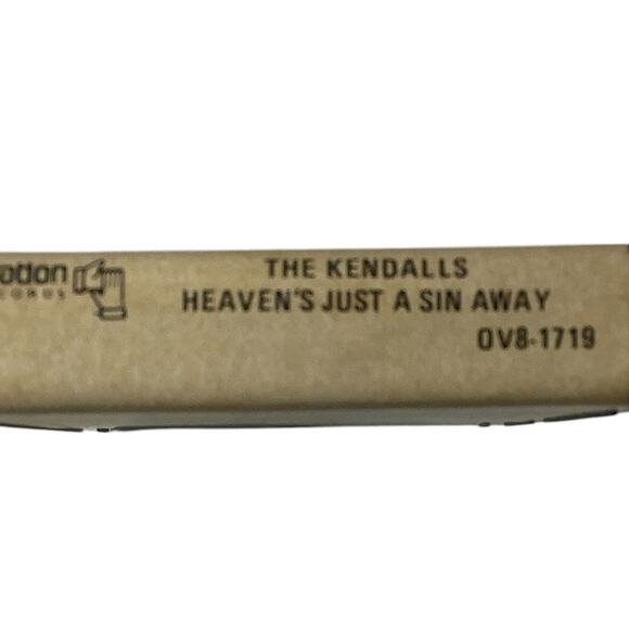 Vintage 8-Track - The Kendalls - Heaven's Just a Sin Away - 1976 Ovation Records - Picture 4 of 8